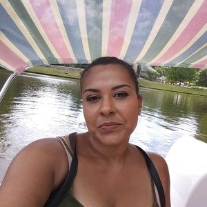 Meet your Posher, Jennipher